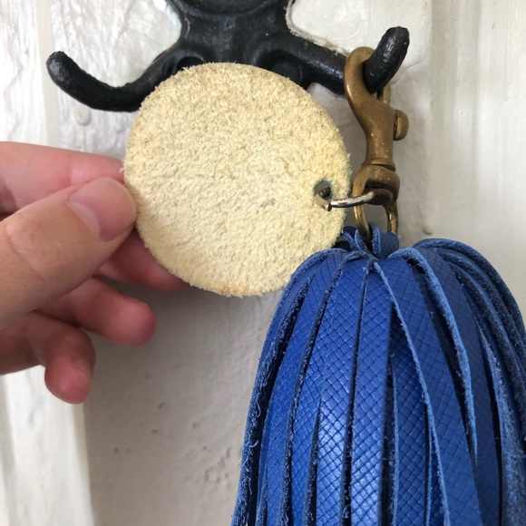 Clare V Blue Leather Oui Pom Pom Tassel - Picture 3 of 8